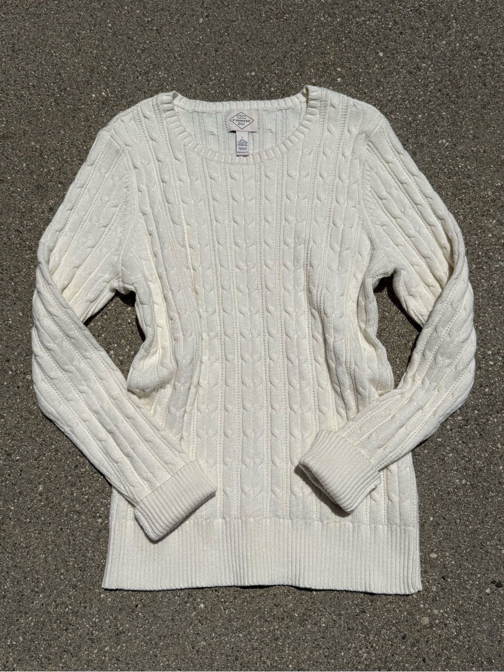 Vintage St John’s Bay Women's Cream Cable Knit Sweater